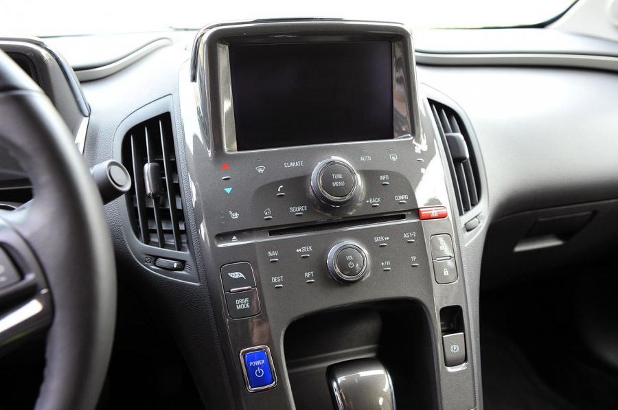  Chevrolet Volt 2013 года  (фото 42 из 82)